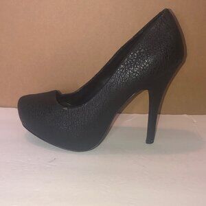 MIX No. 6 - Black platform heals. Size 7 1/2